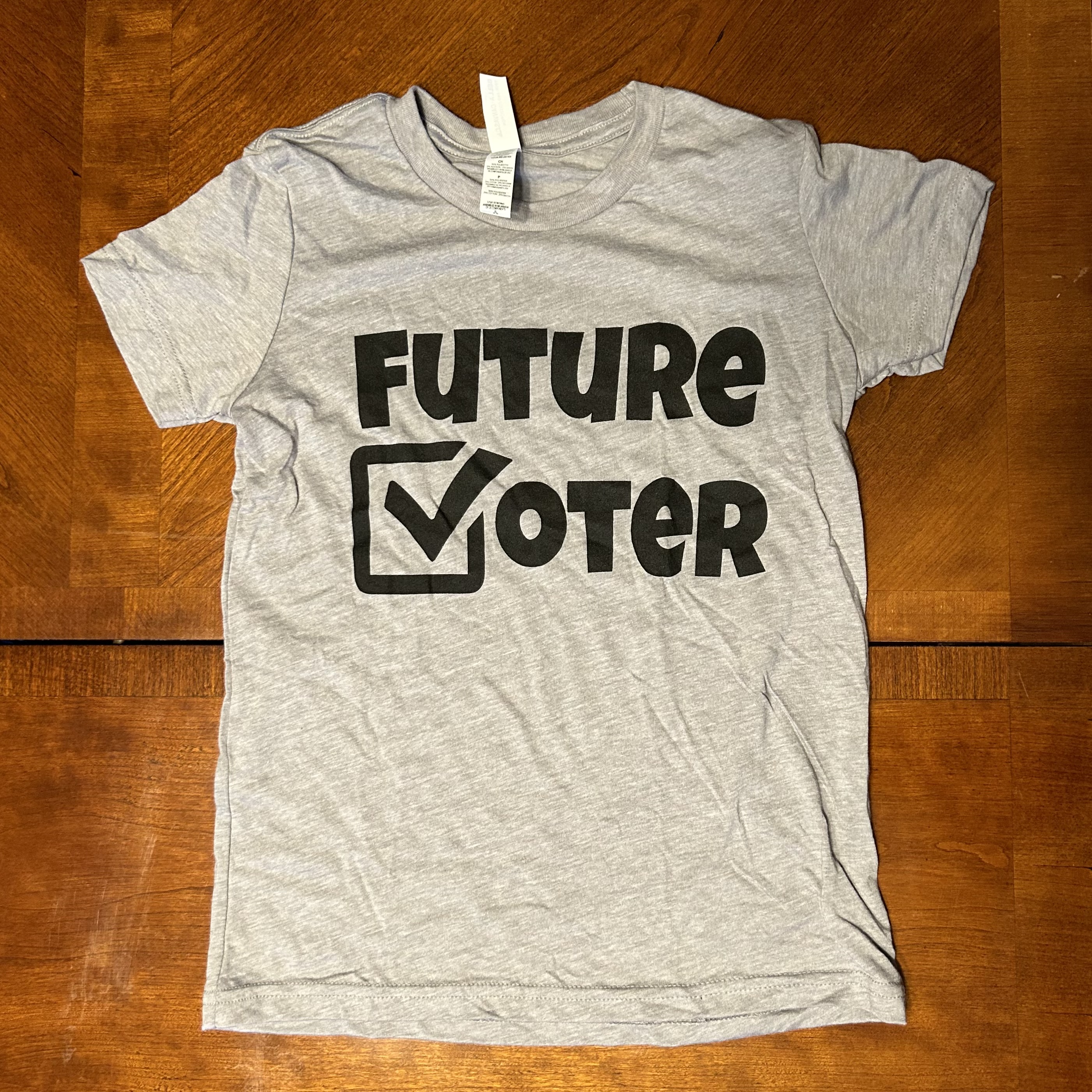 Future Voter- Kids T-shirt (L)